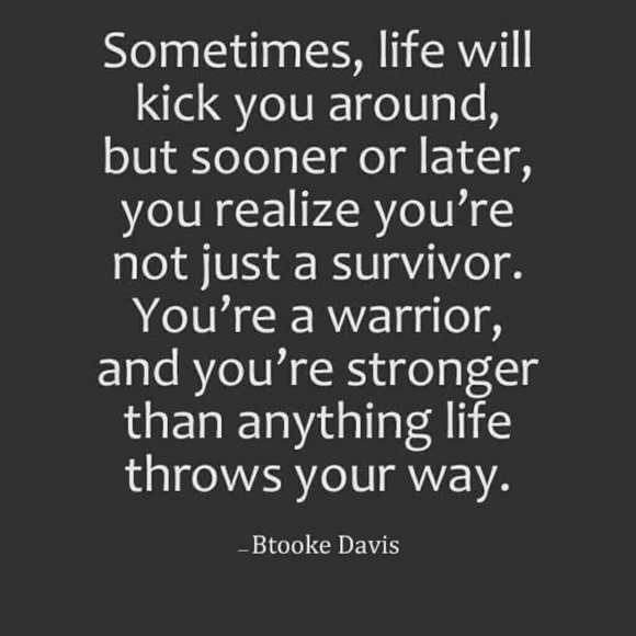 Hi, I'm Jennifer! Poshmark Ambassador ll - Picture 6 of 8